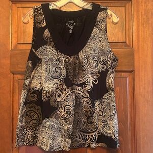 Women’s sleeveless blouse